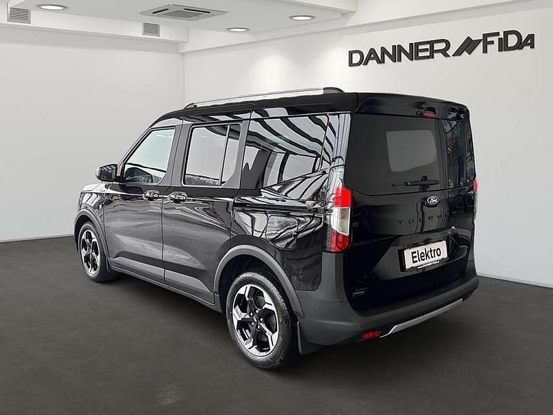 Neu Ford Tourneo Active 100 kW (136 PS) 2026 Kombi