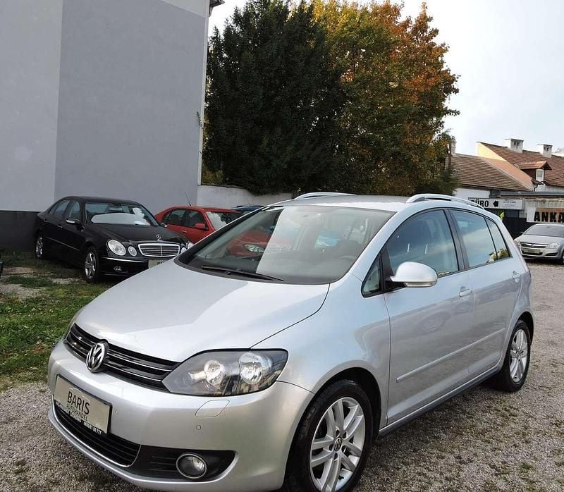 Gebraucht VW Golf VII Highline 105 PS (77 kW) 2012 Grau Limousine