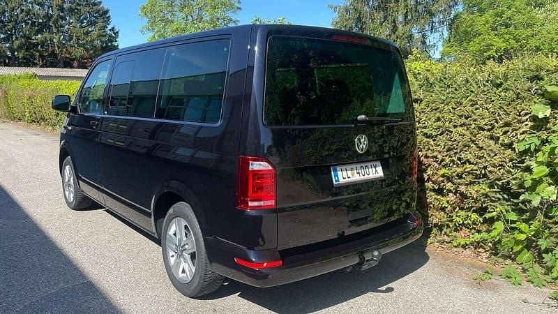 Gebraucht VW Multivan 150 PS (110 kW) 2016 Schwarz Van