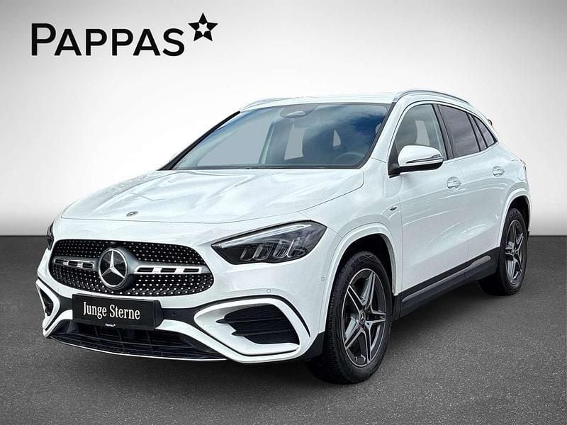 Gebraucht Mercedes GLA250 AMG line 163 PS (119 kW) 2025 Weiß SUV