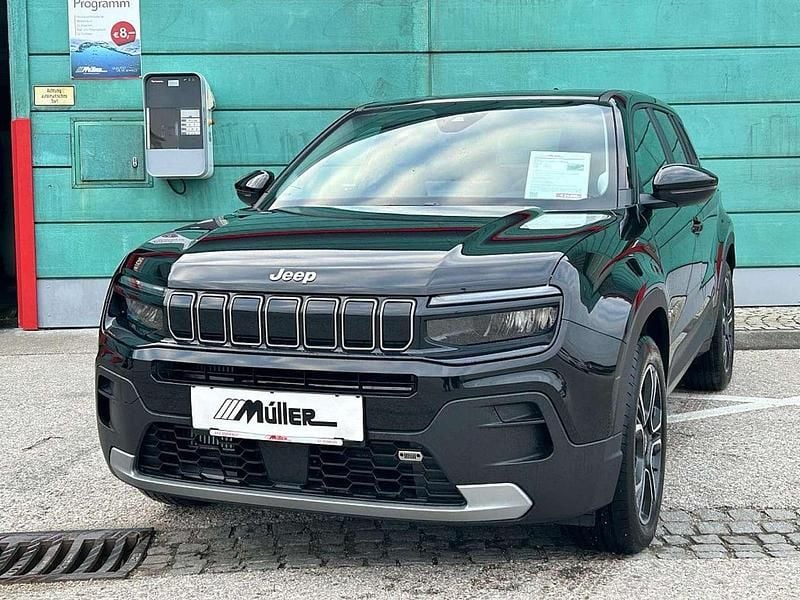 Schwarz Gebraucht 2023 Jeep Avenger EV Summit SUV | € 35.690 - Bild 1/4