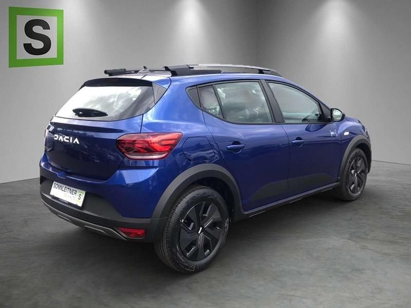 Neu Dacia Sandero Expression 91 PS (66 kW) 2025 Blau Kleinwagen