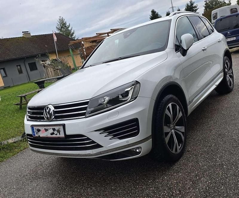 Gebraucht VW Touareg 204 PS (150 kW) 2016 Weiß SUV