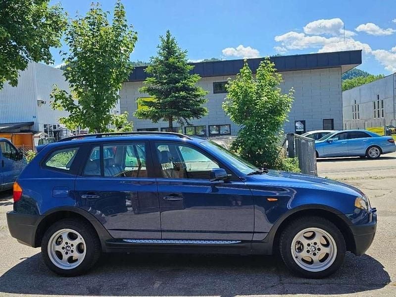 Gebraucht BMW X3 150 PS (110 kW) 2005 Blau SUV