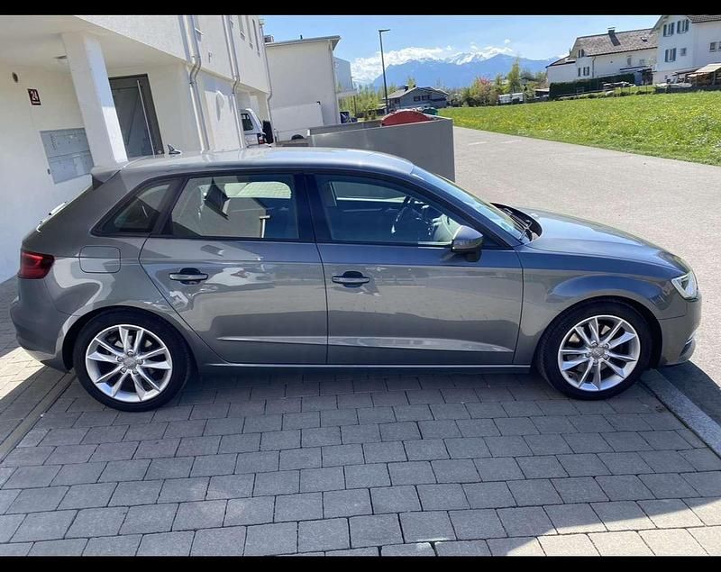Gebraucht Audi A3 Ambiente 179 PS (131 kW) 2014 Limousine
