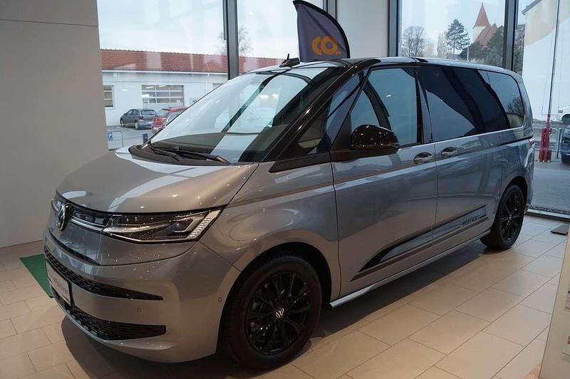 Neu VW Multivan Edition 150 PS (110 kW) 2025 Silber  metallic Van
