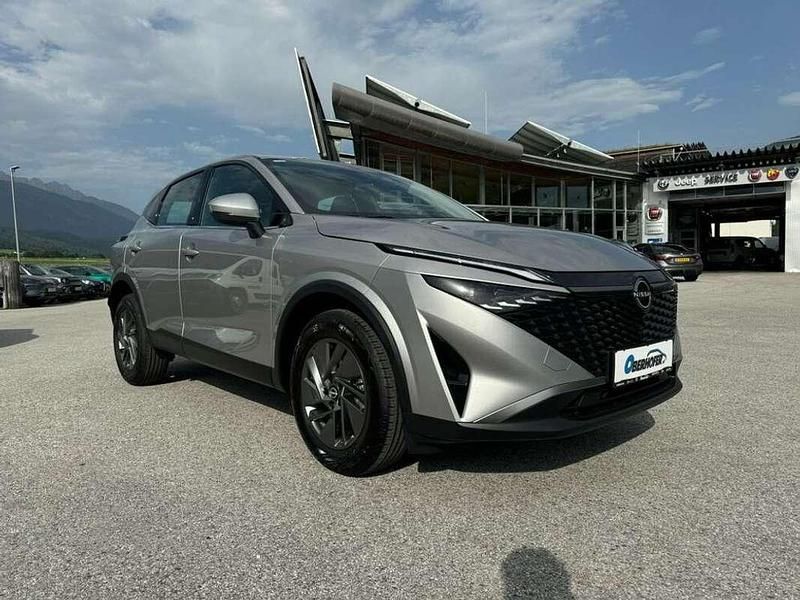 Gebraucht Nissan Qashqai 140 PS (102 kW) 2024 Silber SUV