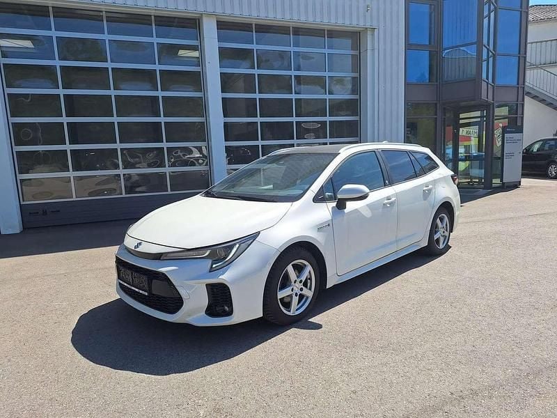 Weiß Gebraucht 2021 Suzuki Swace Kombi | € 18.900 (Fairer Preis) - Bild 1/4