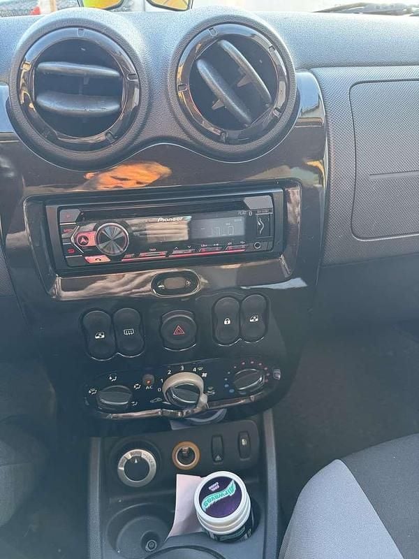 Gebraucht Dacia Duster Ambiance 110 PS (80 kW) 2011 Braun SUV