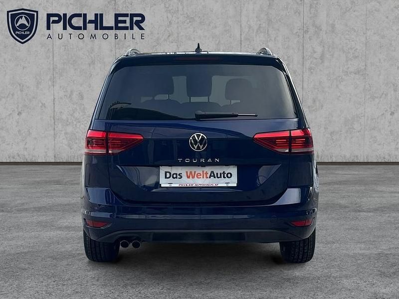Neu VW Touran 150 PS (110 kW) 2026 Mittelblau  metallic Van / Kleinbus