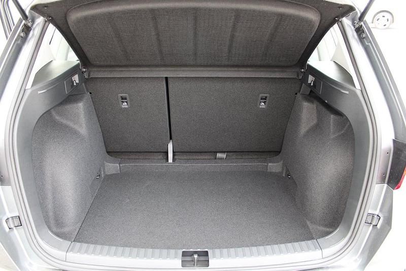 Neu Seat Ateca Reference 115 PS (84 kW) 2026 Mittelgrau  metallic SUV