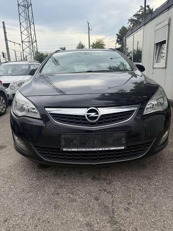 Gebraucht 2011 Opel Astra Sport Kombi | € 3.999 (Fairer Preis) - Bild 1/4