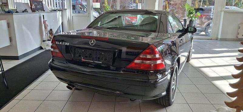 Gebraucht Mercedes 230 197 PS (144 kW) 2001 Cabrio