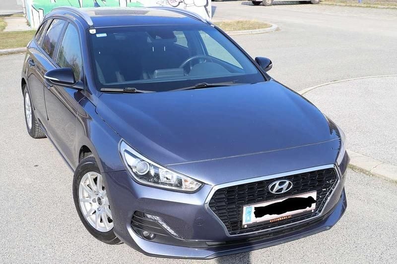 Gebraucht Hyundai i30 GO! 99 PS (72 kW) 2018 Grau Kombi
