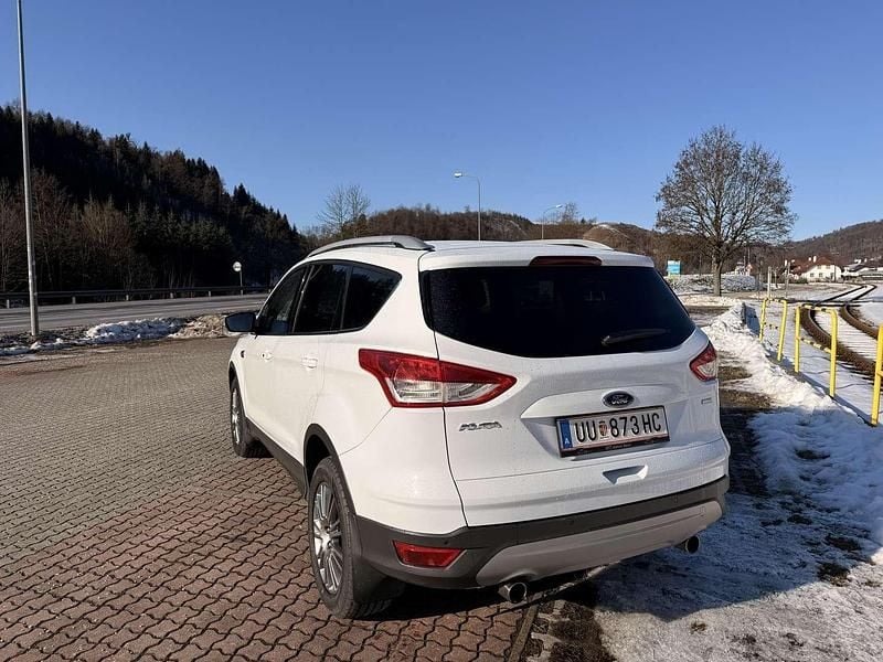 Gebraucht Ford Kuga Trend 150 PS (110 kW) 2013 SUV