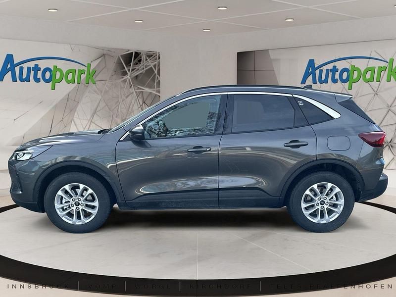 Neu Ford Kuga Titanium 190 PS (139 kW) 2026 Grau SUV