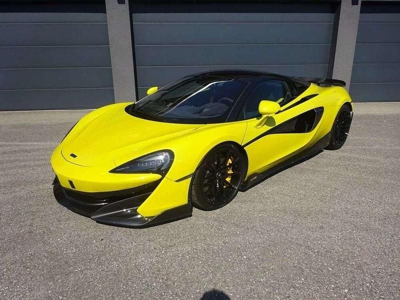 Gebraucht McLaren 600LT 600 PS (441 kW) 2020 Gelb Coupé