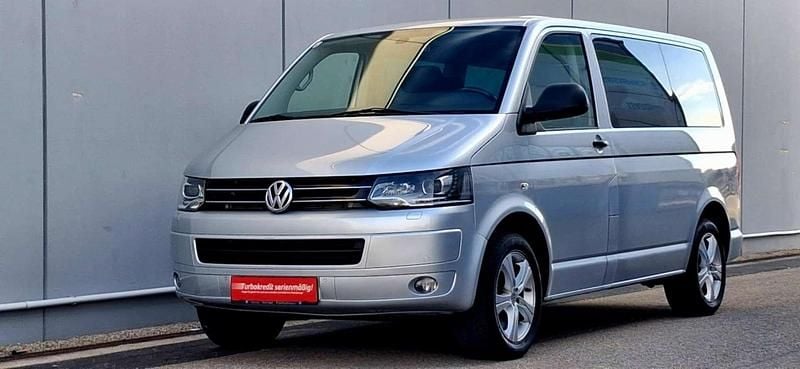 Gebraucht VW Multivan Startline 140 PS (102 kW) 2013 Grau Van