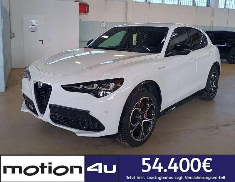 Gebraucht Alfa Romeo Stelvio Veloce 209 PS (153 kW) 2024 Weiß SUV