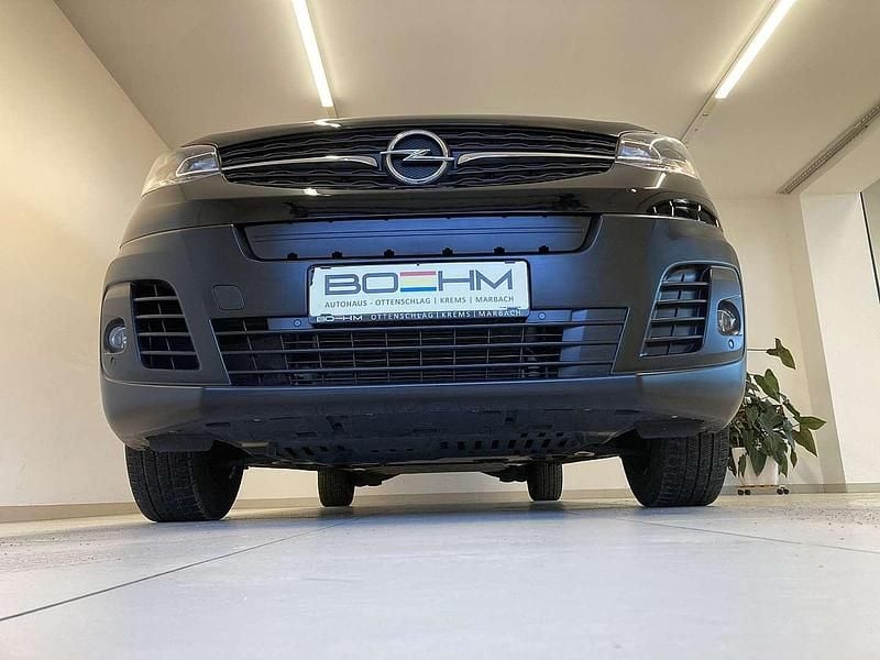 Gebraucht Opel Vivaro-e Combi Enjoy 100 kW (136 PS) 2021 Schwarz Van