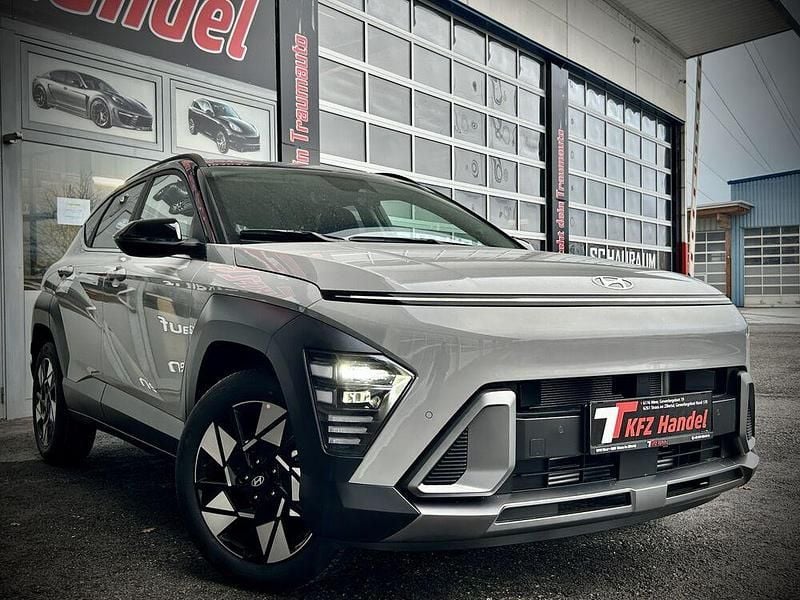 Neu 2025 Hyundai Kona GO! SUV | € 30.900 (Etwas zu teuer) - Bild 1/4