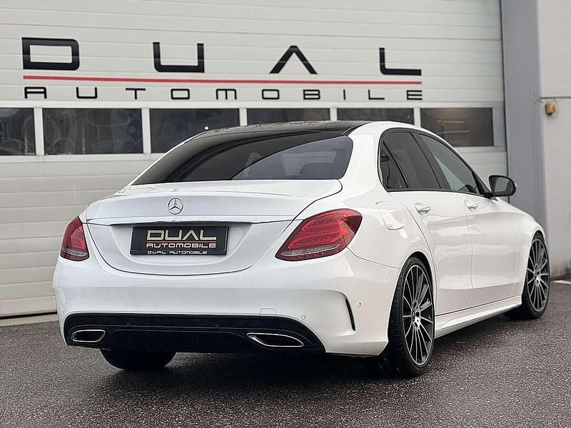 Gebraucht Mercedes C180 AMG line 116 PS (85 kW) 2018 Weiß Limousine