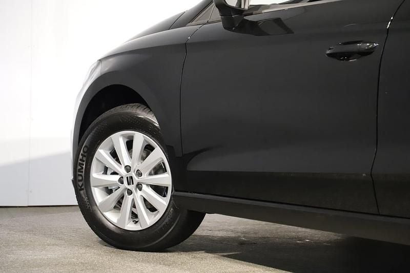 Neu Seat Ibiza Reference 80 PS (58 kW) 2026 Schwarz  metallic Kleinwagen