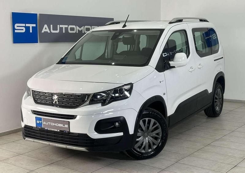 Weiß Gebraucht 2020 Peugeot Rifter Allure Van / Kleinbus | € 12.990 (Fairer Preis) - Bild 1/3