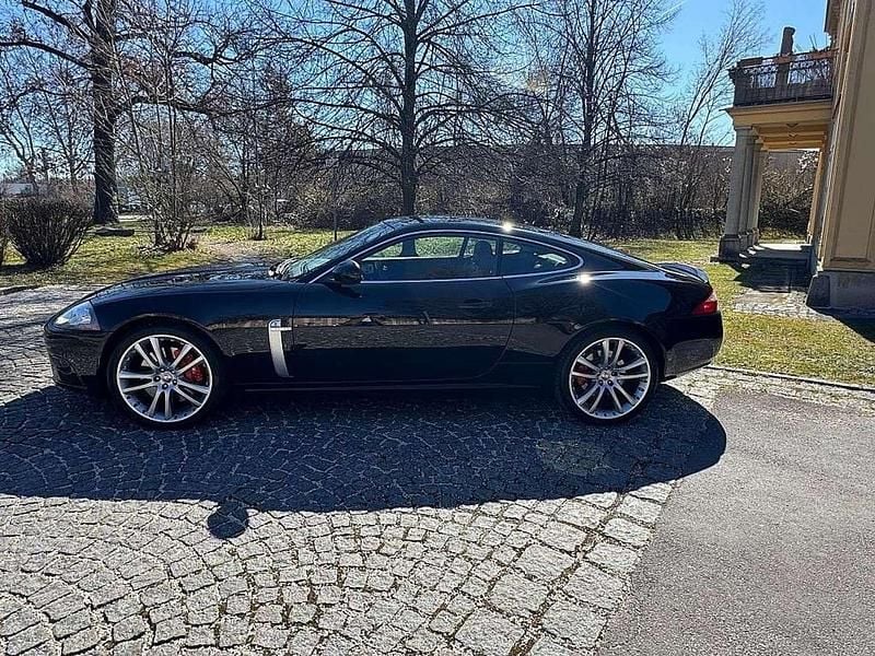 Gebraucht Jaguar XKR 417 PS (306 kW) 2009 Schwarz Coupé