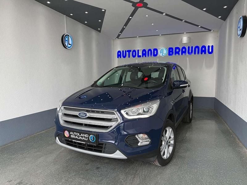 Blau Gebraucht 2018 Ford Kuga Titanium SUV | € 11.900 (Etwas zu teuer) - Bild 1/4