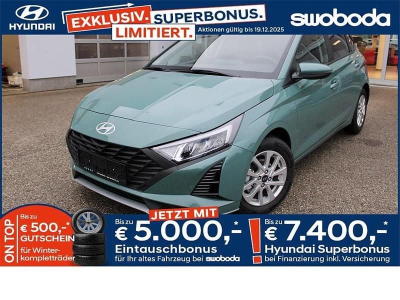 Mangrove green grün Neu 2025 Hyundai i20 GO! Limousine | € 14.870 (Superpreis) - Bild 1/3