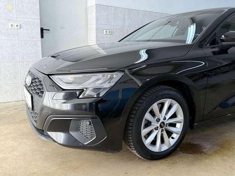 Gebraucht Audi A3 Basis 150 PS (110 kW) 2021 Schwarz Limousine