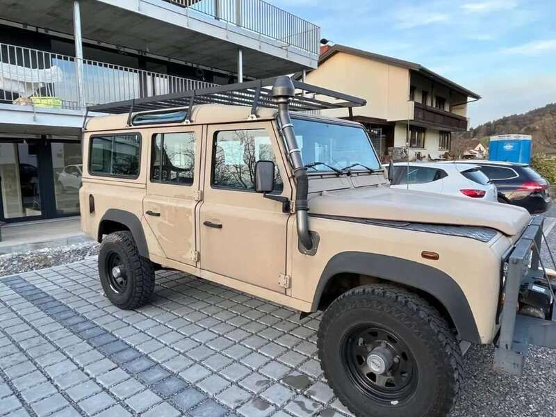Beige Gebraucht 2004 Land Rover Defender SUV | € 25.600 (Fairer Preis) - Bild 1/4