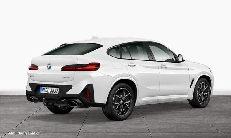 Gebraucht BMW X4 M Sport 183 PS (134 kW) 2025 Weiß SUV