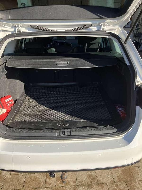 Gebraucht VW Golf VII Trendline 110 PS (80 kW) 2016 Kombi