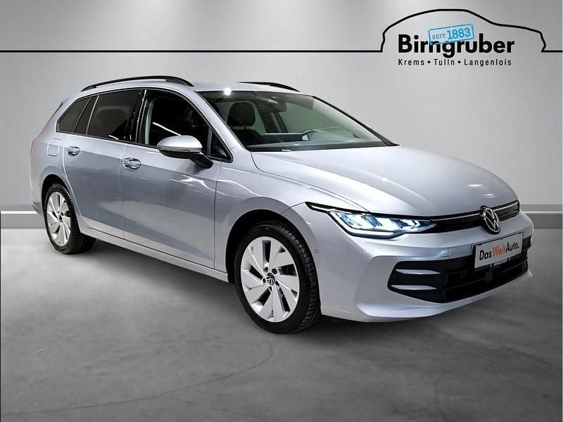 Gebraucht VW Golf VIII Business 116 PS (85 kW) 2025 Silber Kombi