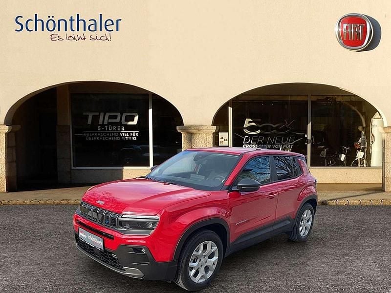 Rot Gebraucht 2024 Jeep Avenger EV Longitude SUV | € 33.960 - Bild 1/4