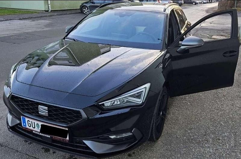 Schwarz Gebraucht 2020 Seat Leon FR Kombi | € 18.000 (Guter Preis) - Bild 1/4