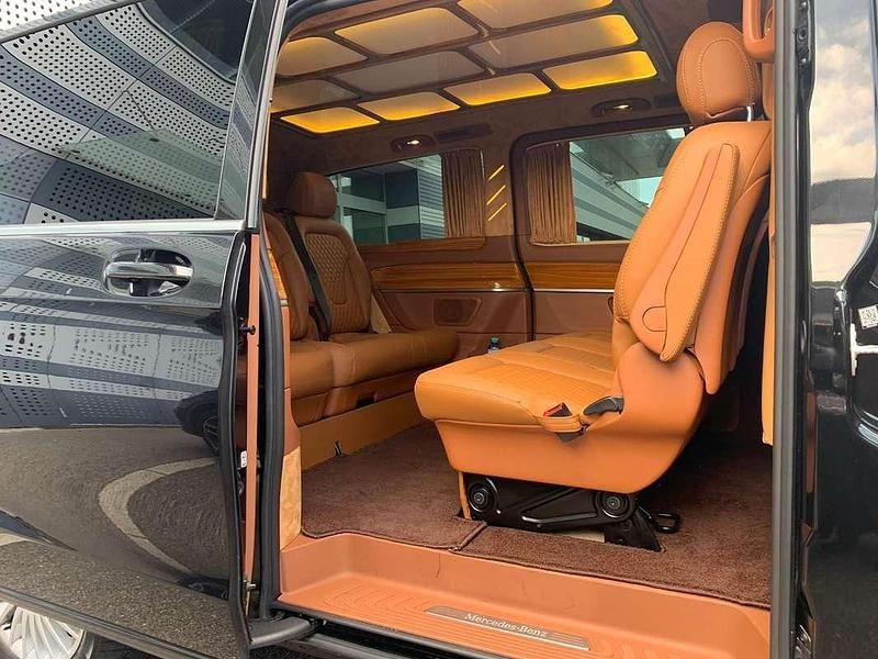 Gebraucht Mercedes E250 Avantgarde 190 PS (139 kW) 2018 Schwarz Kombi