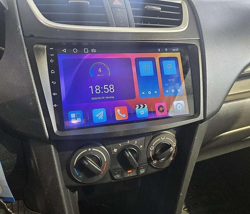 Gebraucht Suzuki Swift GL 94 PS (69 kW) 2011 Weiß Kleinwagen