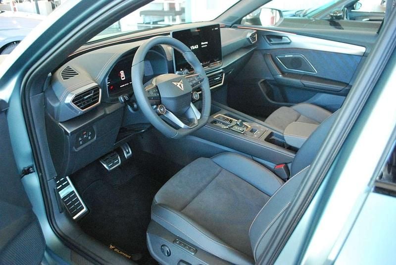 Gebraucht Cupra Leon VZ 272 PS (200 kW) 2024 Mittelgrau  metallicperleffekt Kombi