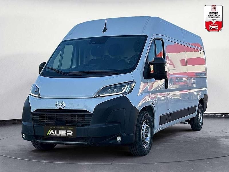 Gebraucht Toyota Proace 140 PS (102 kW) 2025 Weiß Van / Kleinbus