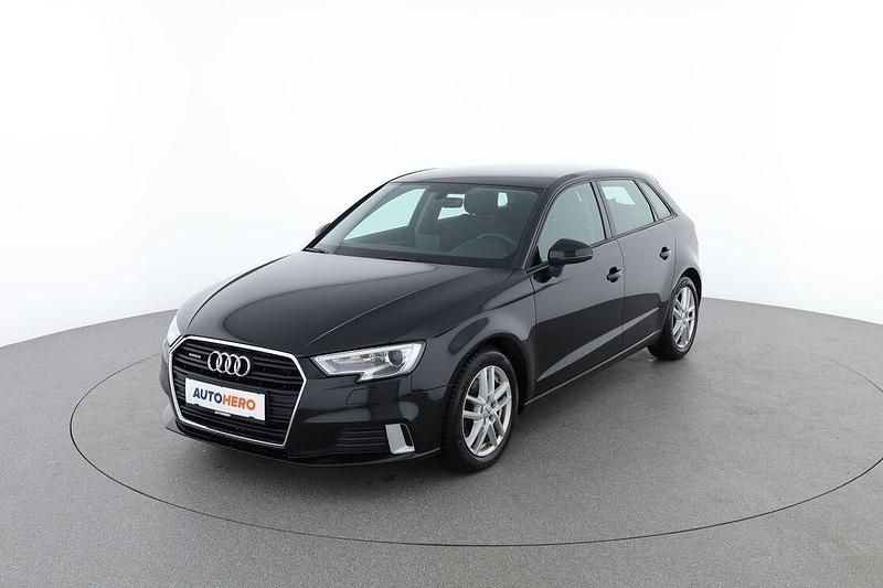 Gebraucht Audi A3 Sportback Sport 150 PS (110 kW) 2017 Schwarz Kleinwagen