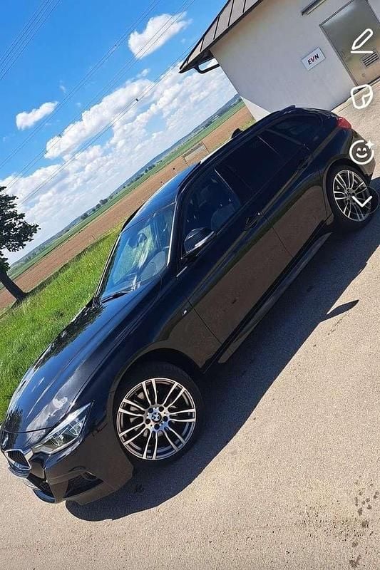Gebraucht BMW 330 M Sport 252 PS (185 kW) 2017 Kombi