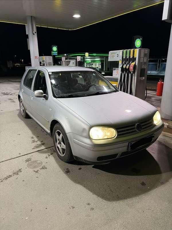 Gebraucht VW Golf IV 90 PS (66 kW) 2002 Limousine