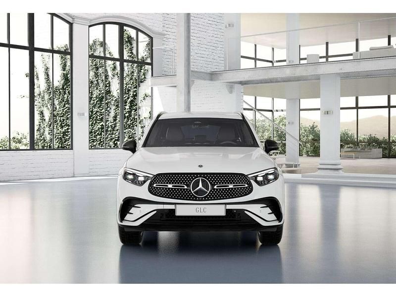 Gebraucht Mercedes GLC200 Edition 163 PS (119 kW) 2025 Polarweiß SUV