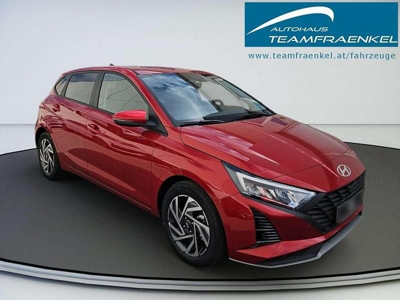 Gebraucht Hyundai i20 Comfort 78 PS (57 kW) 2024 Rot Limousine