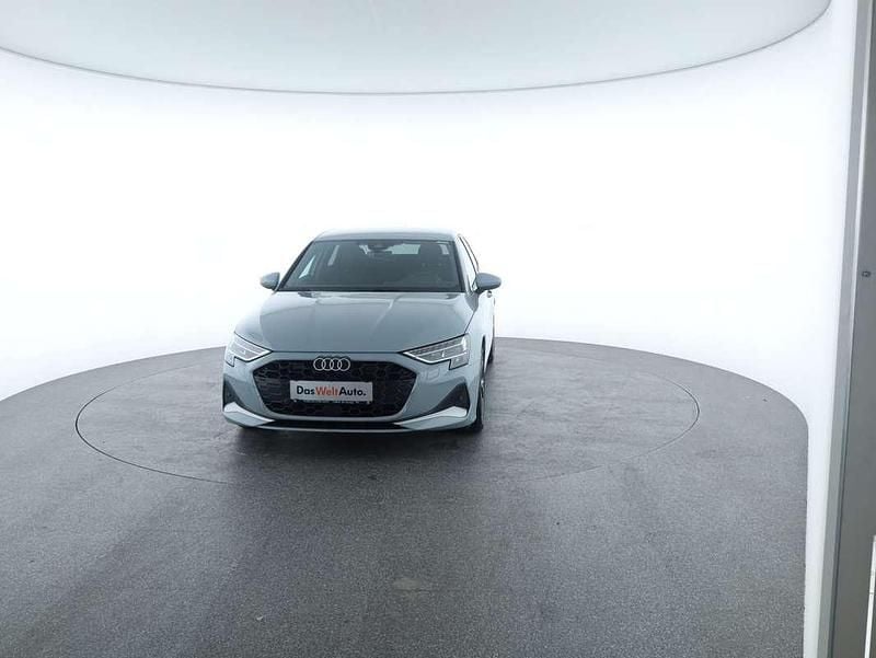 Gebraucht Audi A3 Advanced 116 PS (85 kW) 2024 Dunkelgrau  metallicperleffekt Limousine