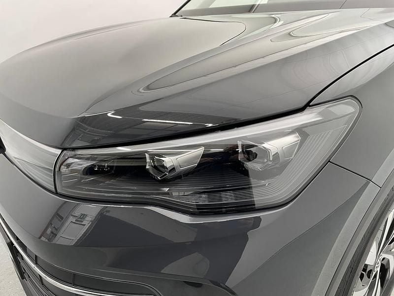 Neu VW Tiguan 193 PS (141 kW) 2026 Mittelgrau  normal SUV