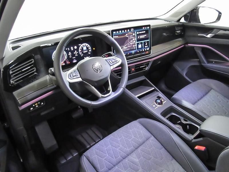 Gebraucht VW Tiguan 204 PS (150 kW) 2025 Schwarz  metallic SUV